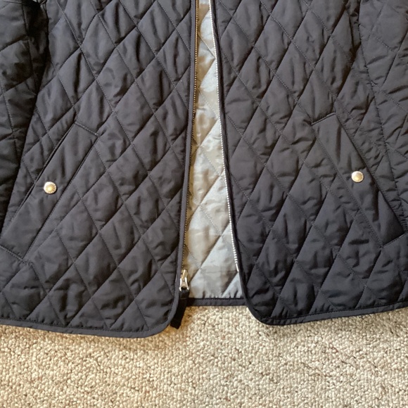 Land’s End Quilted Black Vest - Picture 3 of 7